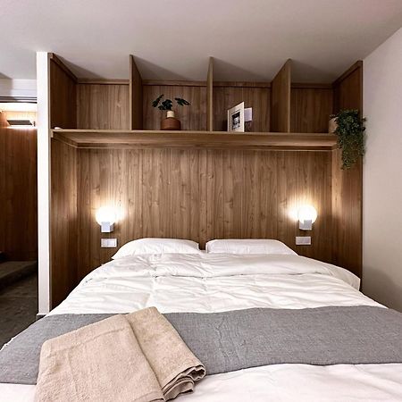 Urbandream Gothic Aartments & Studios Barcelona Ngoại thất bức ảnh