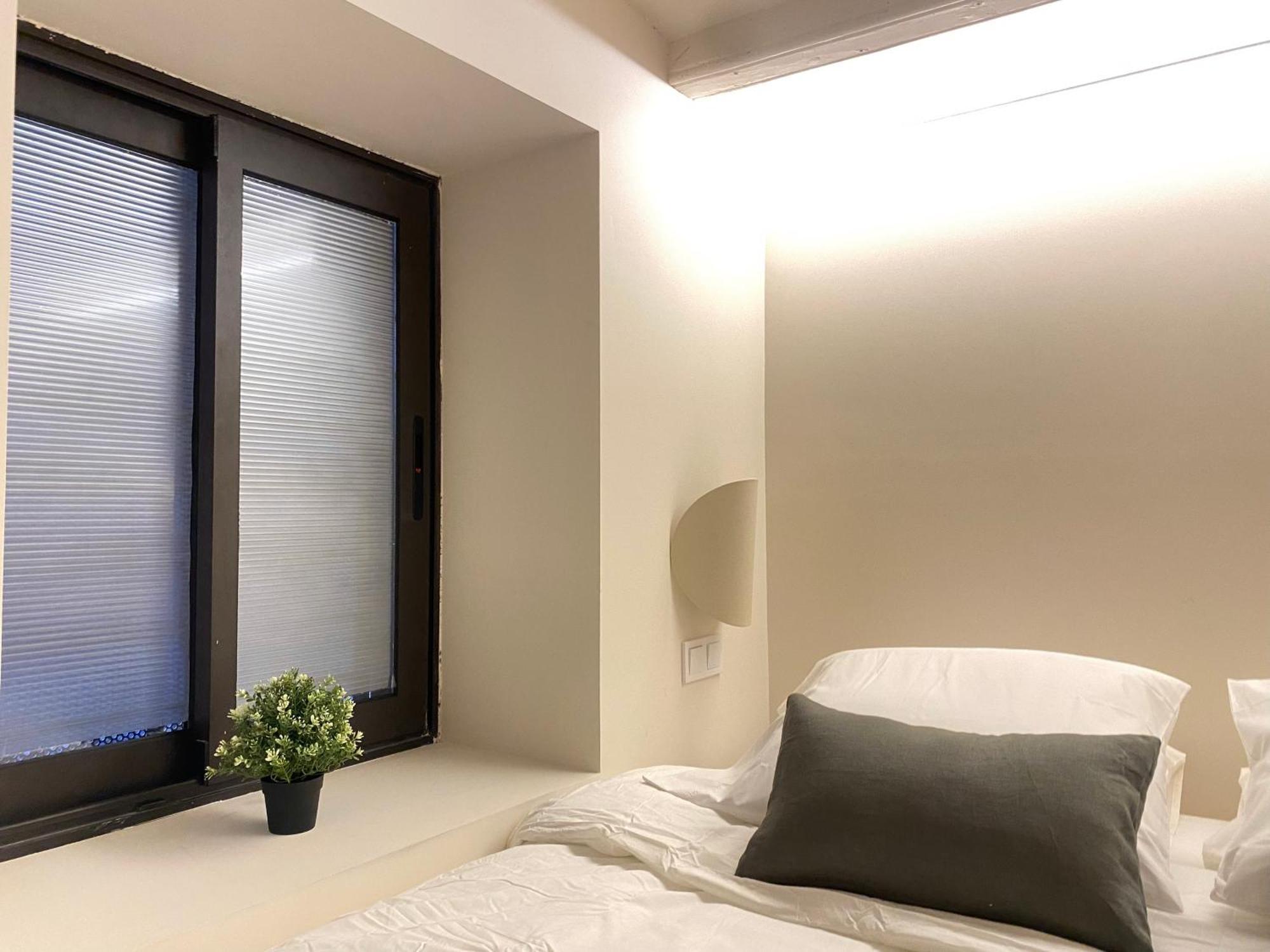 Urbandream Gothic Aartments & Studios Barcelona Ngoại thất bức ảnh
