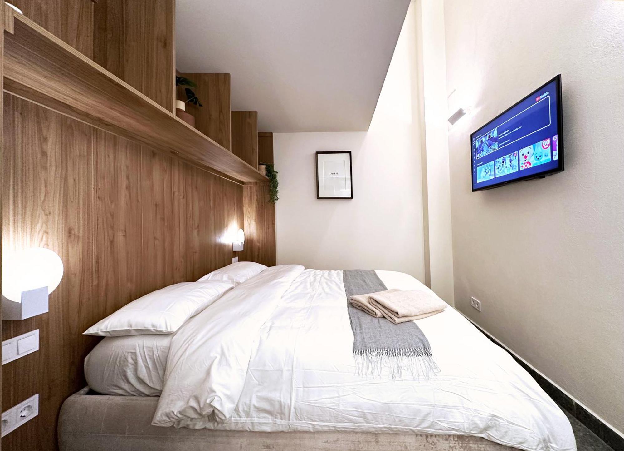 Urbandream Gothic Aartments & Studios Barcelona Ngoại thất bức ảnh
