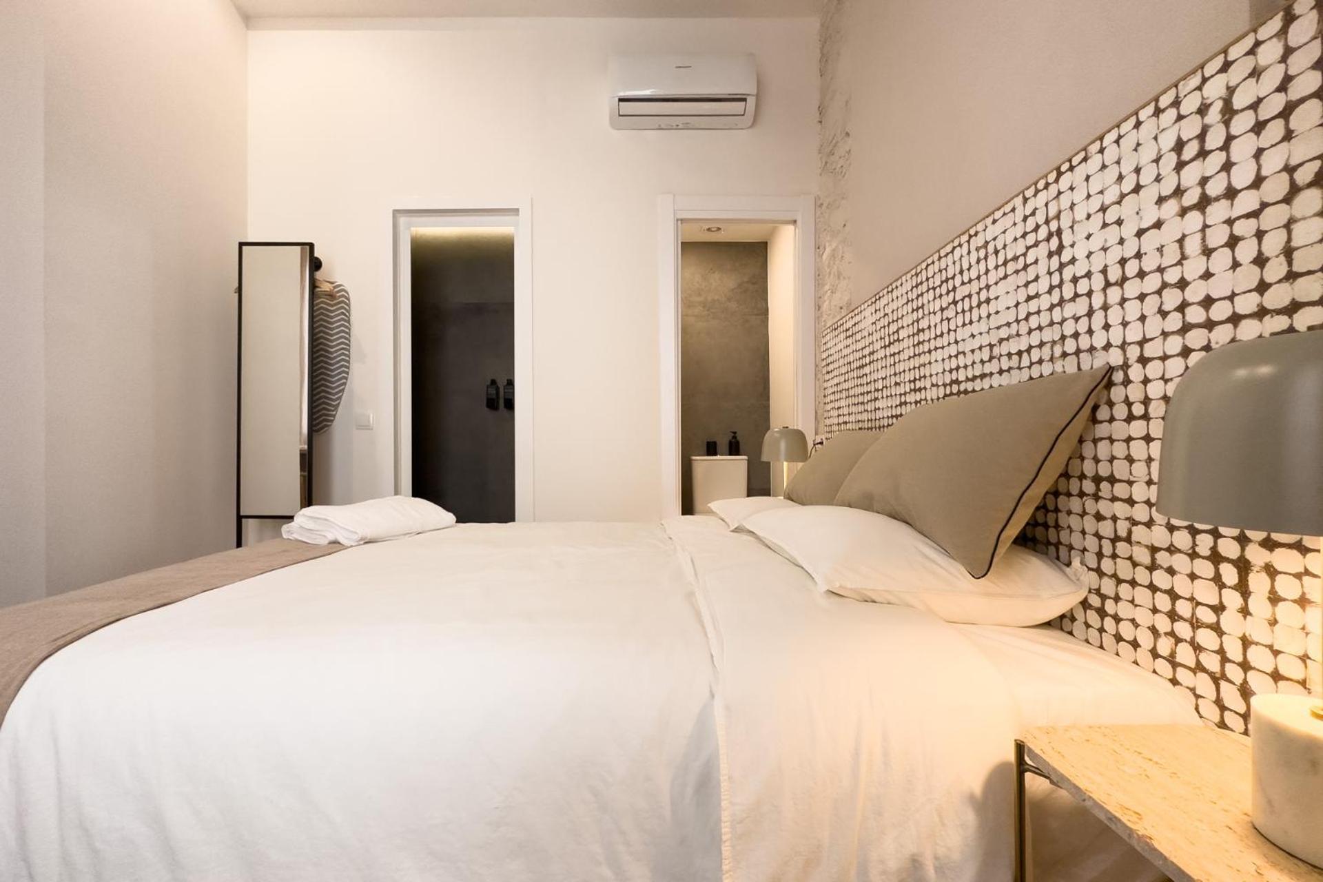 Urbandream Gothic Aartments & Studios Barcelona Ngoại thất bức ảnh